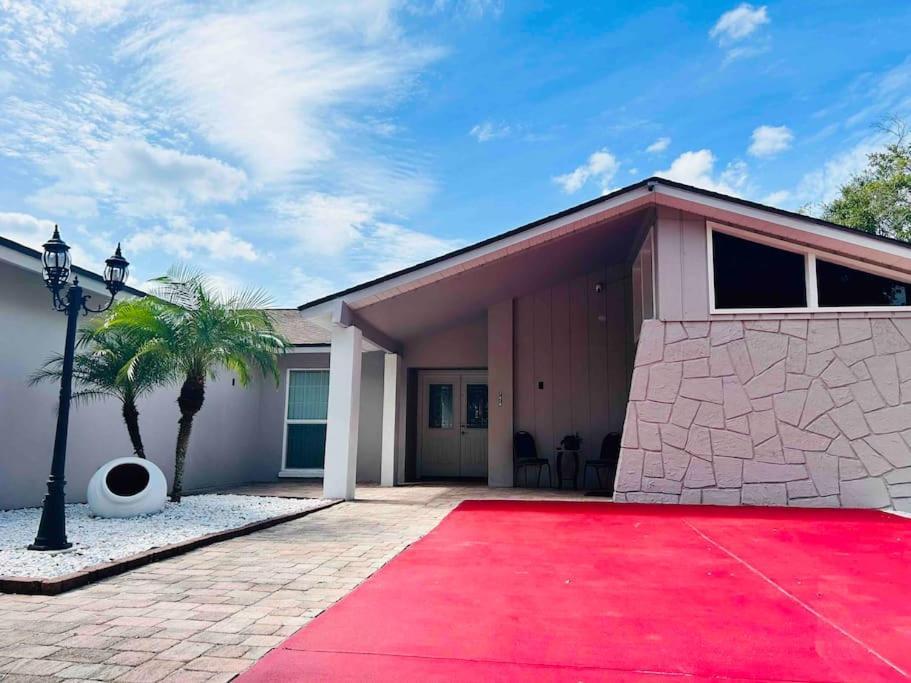 Vintage Family Scape + Heated Pool&Discount Villa Tampa Bagian luar foto